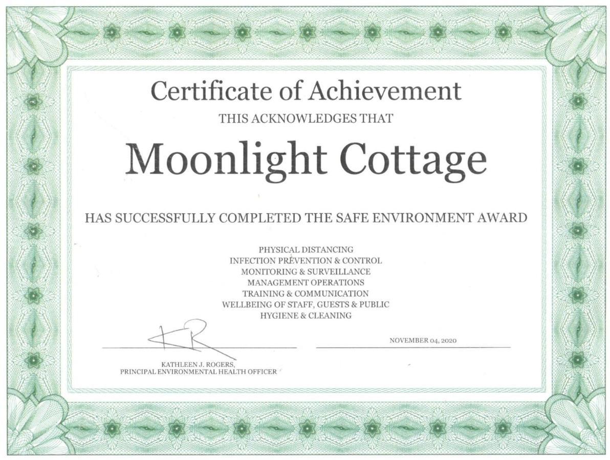 Moonlight Cottage East End Village Eksteriør billede